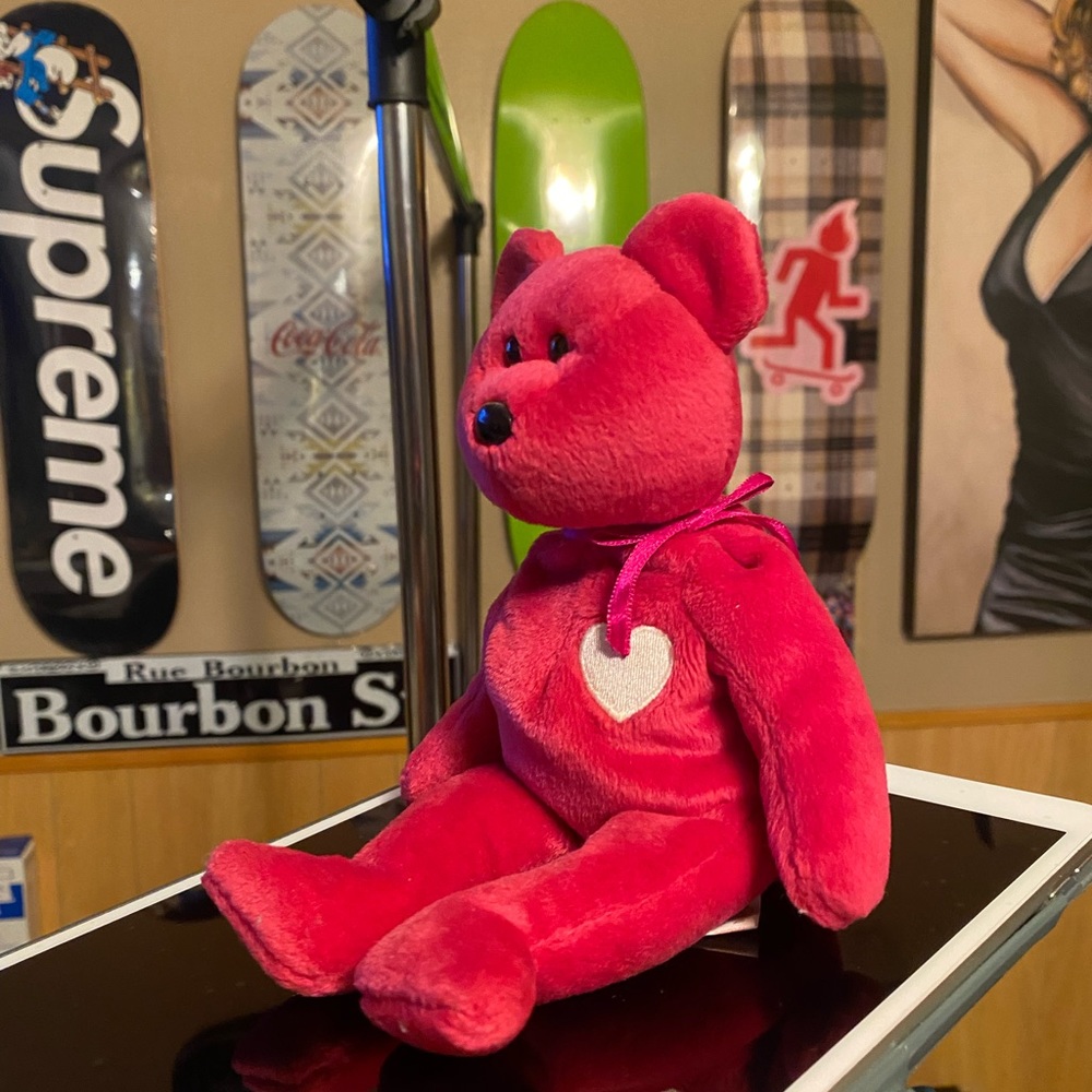 1999 rare Valentina the bear beanie baby